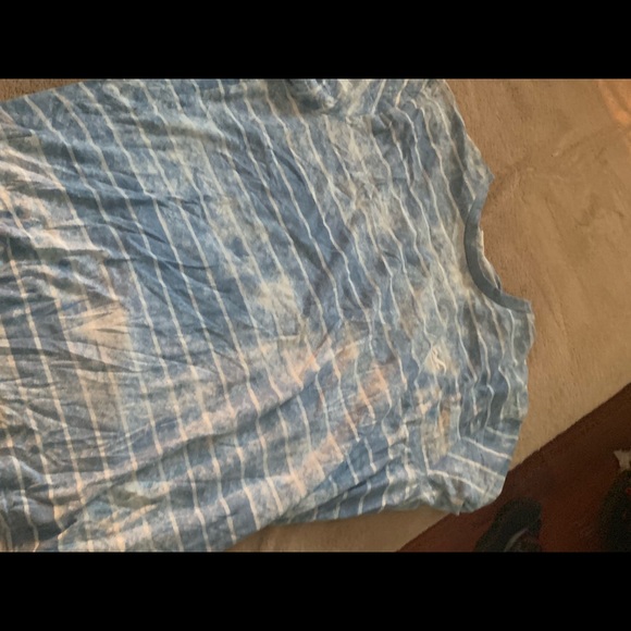 Shirt - Picture 1 of 1